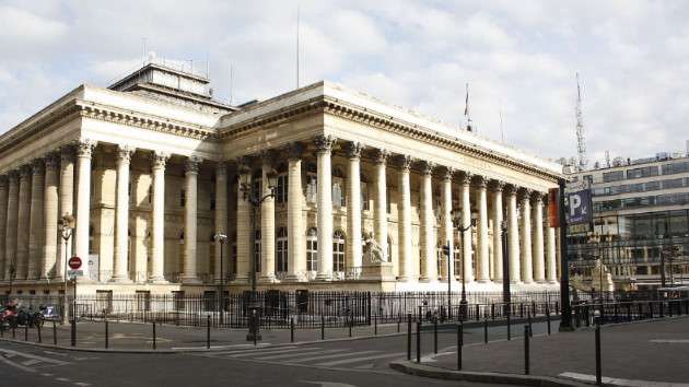 CAC 40 Set for Critical Day of Earnings and Economic Insights