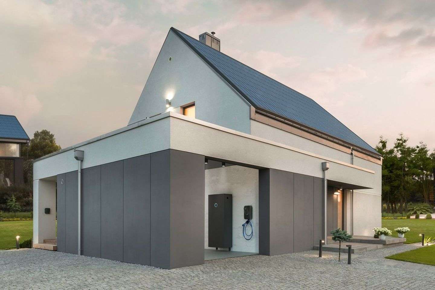 Navigating the Solar Peak Law: Essential Insights for PV System Owners