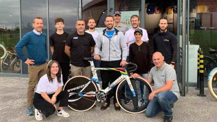 A superb bike to celebrate the end of the career of the Mayenne champion François Pervis