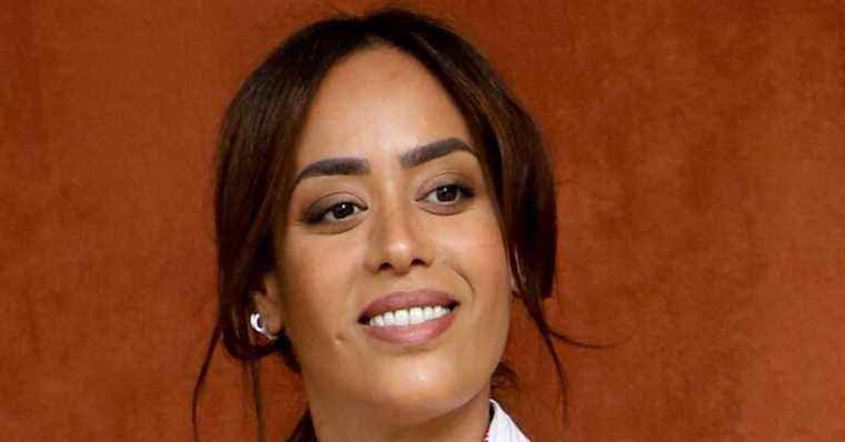 Amel Bent victim of a miscarriage: why did she choose to evoke this painful ordeal?