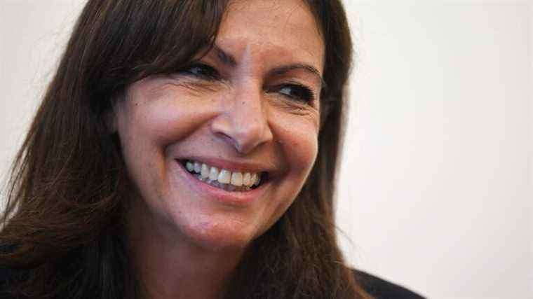 Anne Hidalgo in Lille for her official investment