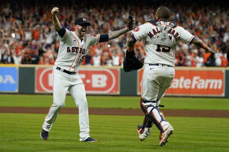 Astros advance to World Series