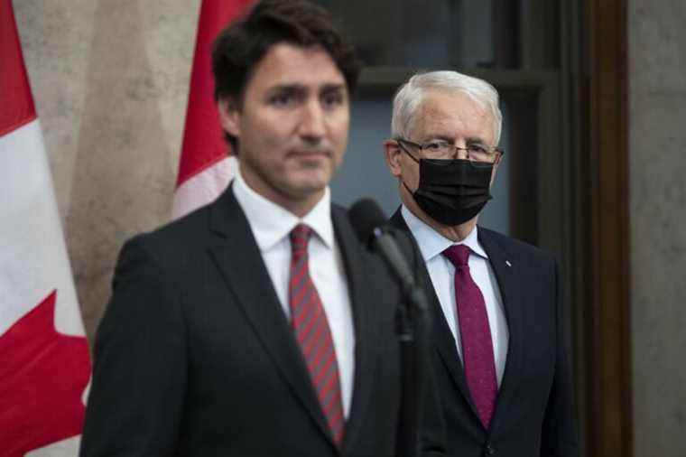 Cabinet reshuffle |  Garneau swept away by a wind of change