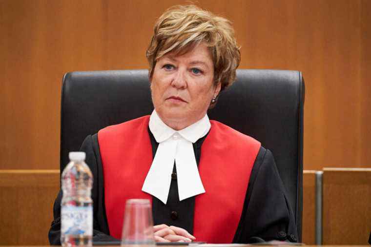 Consultation on Bill 92 |  The absence of Judge Rondeau arouses unease