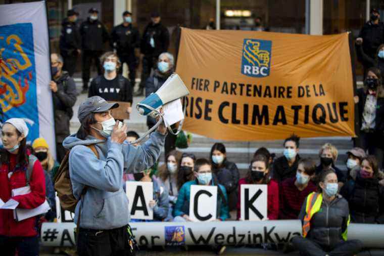 Demonstration against fossil fuels in Montreal