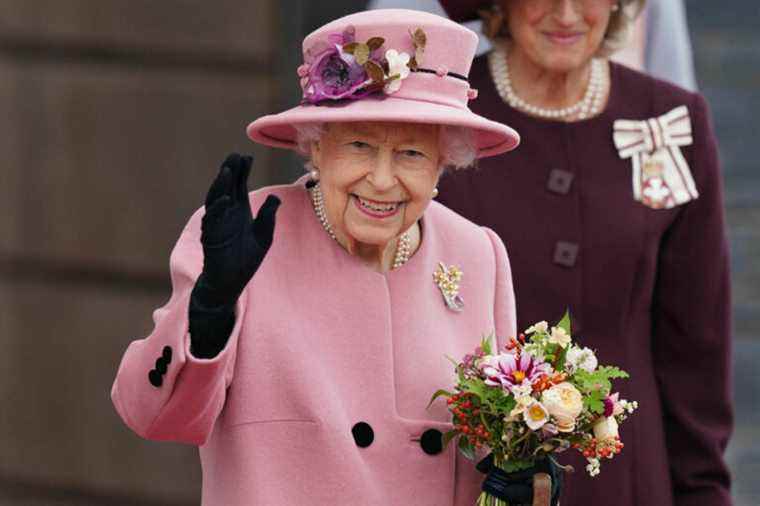 Elizabeth II hospitalized one night for “preliminary examinations”