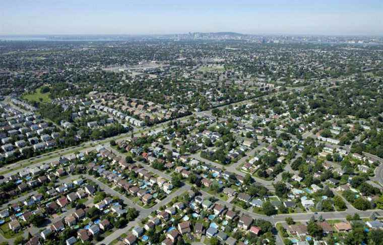 François Legault and urban sprawl