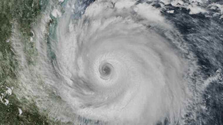 Hurricane Rick in the Pacific approaches the coast of Mexico