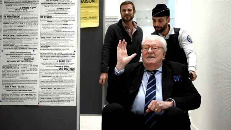 Jean-Marie Le Pen released after his comments on the “batch” in 2014