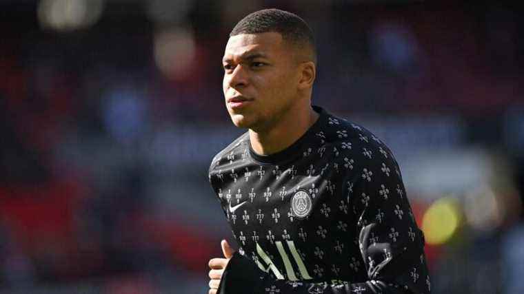 Kylian Mbappé package, Lionel Messi uncertain