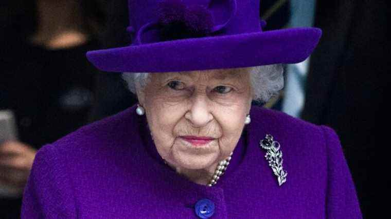 Queen Elizabeth II “reluctantly” gives up attending COP 26 for medical reasons