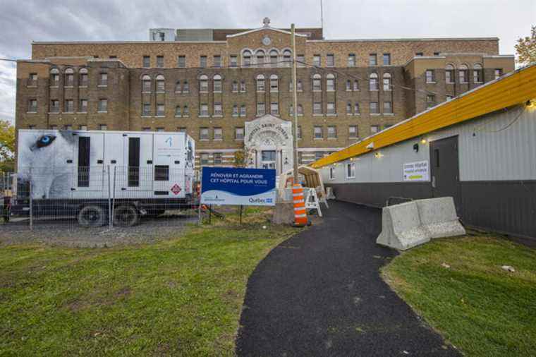 Lachine Hospital |  Doctors unite to fund respiratory therapist bonuses