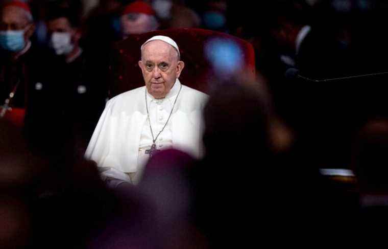 Residential schools: the Pope could make an official apology to the Aboriginals on Canadian soil