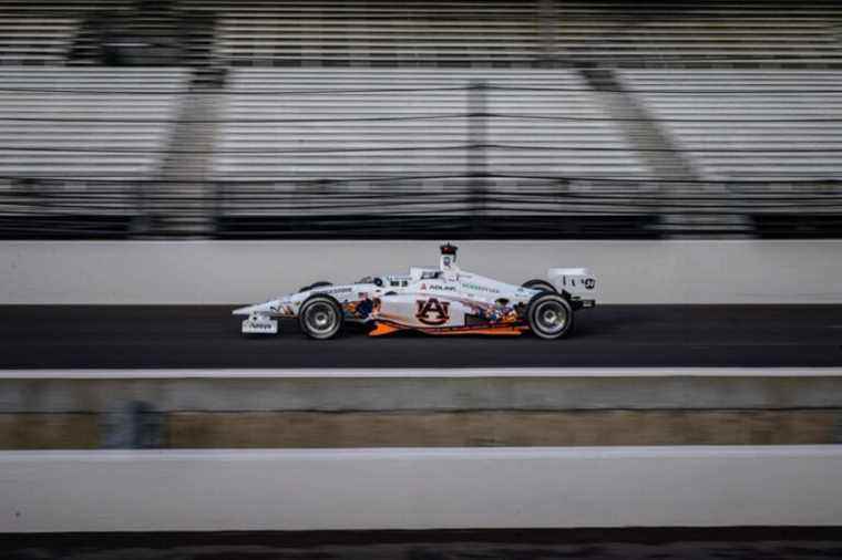 Self-driving racing cars make history in Indianapolis