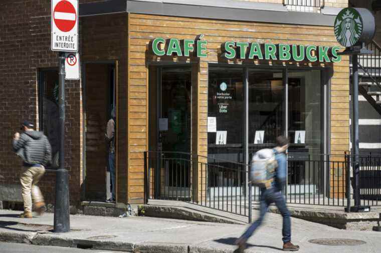 Starbucks announces wage hike in Canada