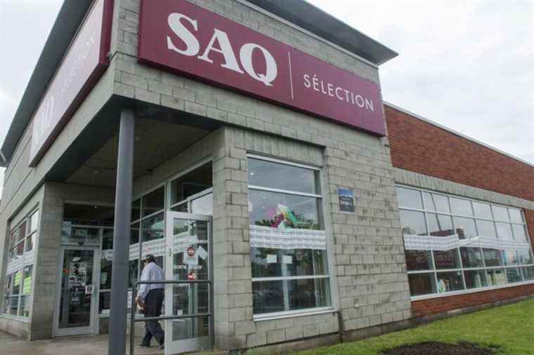 Threat of strike at the SAQ