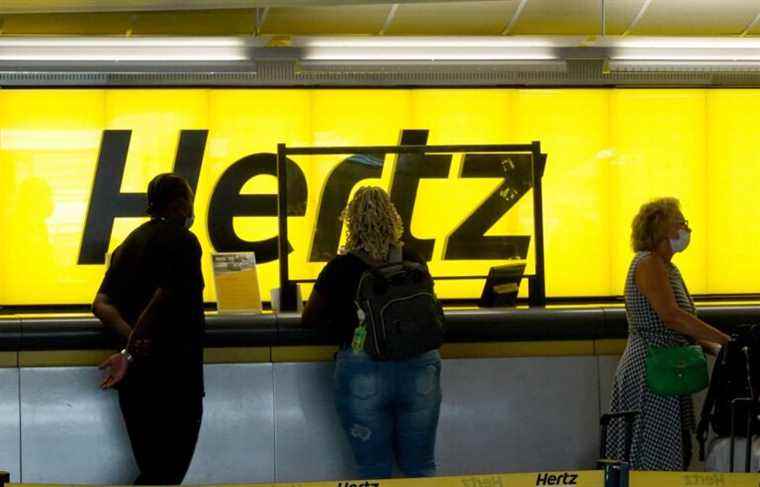 Transport: Hertz places order for 100,000 Tesla cars