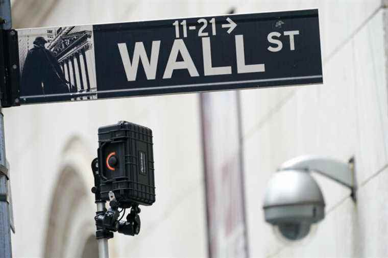 Wall Street rather well oriented by results