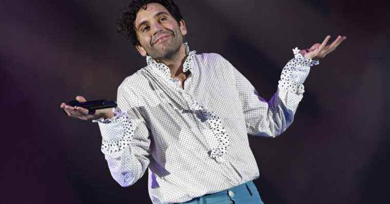 “We must let the pressure fall”: Mika very undecided about his future in The Voice