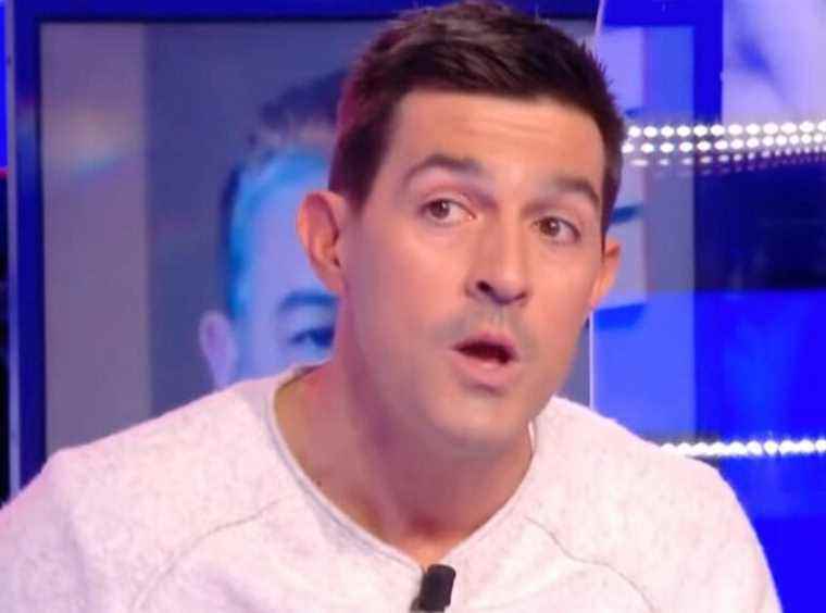 With Jean-Pascal Lacoste, the singer tastes … The TPMP columnist once again slips her a tackle!