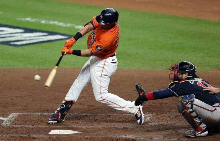 World Series: Astros win Game 2 7-2