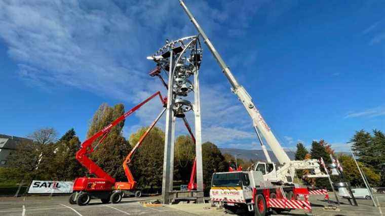 a Chambéry boilermaking factory participates in the creation of a work of art