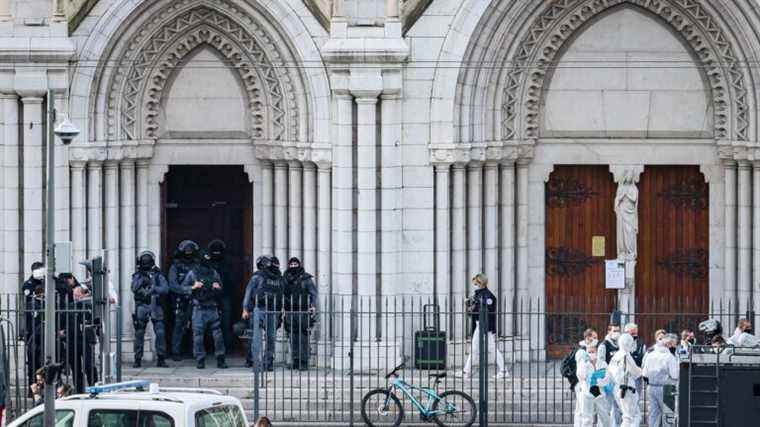 a ceremony to honor the memory of the victims