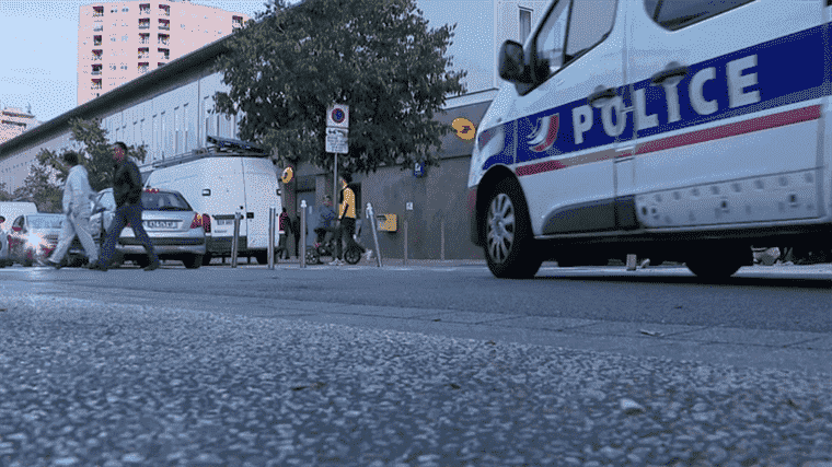 lookouts in the sights of the police