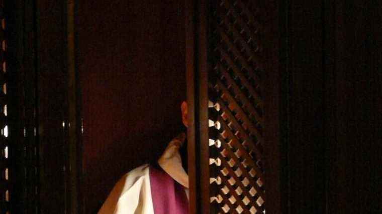 should we lift the secret of confession?