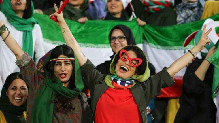 the Football Federation calls on the parliament to allow the presence of female spectators in the stadiums of the country