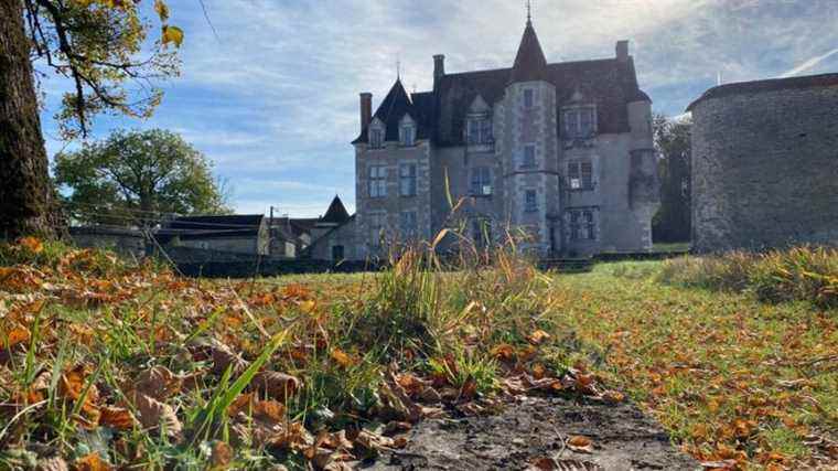 the mysteries of Chastenay castle