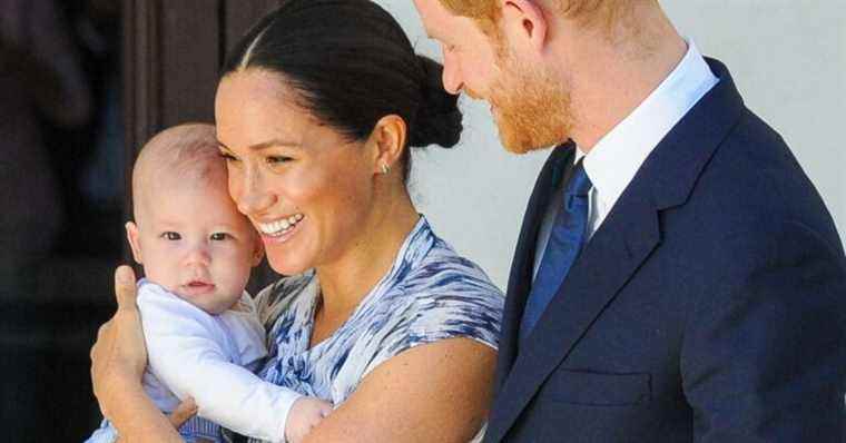 Archie finally reappears!  Grown up, Meghan and Harry’s son plays adorable farmers