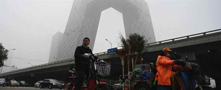 Beijing under a cloud of pollution in the midst of COP26