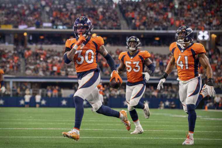 Broncos dominate Cowboys again