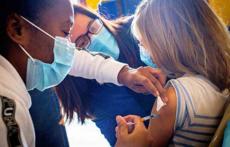 COVID-19: let’s go for school vaccination