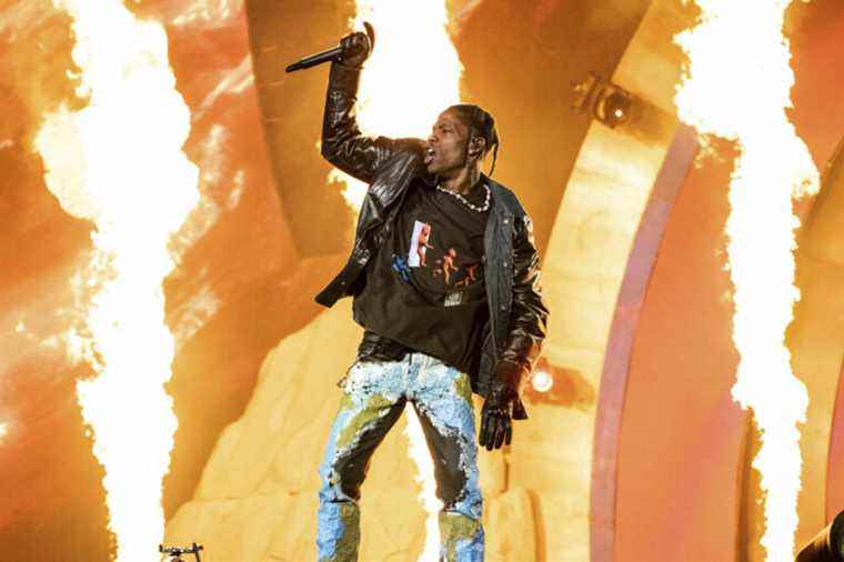 Crowd movement in Texas |  A lawsuit filed against rappers Travis Scott and Drake