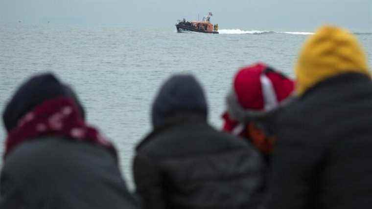 DIRECT.  Migrants dead in the Channel: Boris Johnson calls crisis meeting in UK