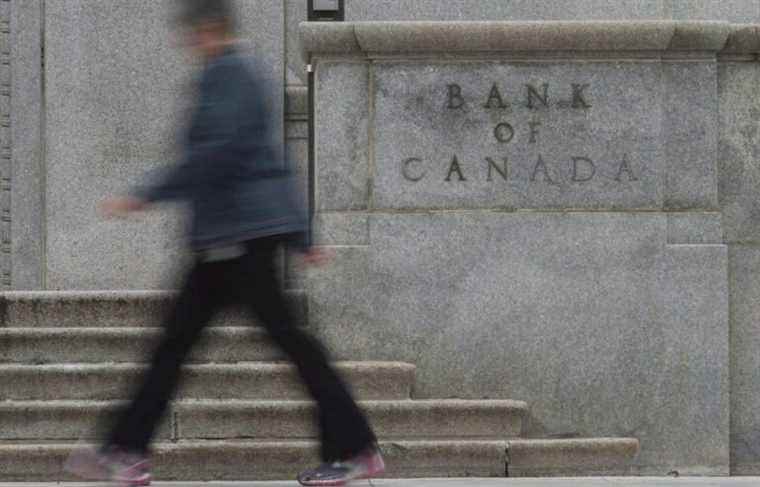 Debt: Households May Suffer From Upcoming Rate Hikes, Says Bank of Canada