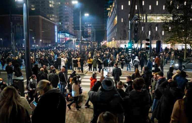 Demonstration against sanitary measures turns into riot in Rotterdam