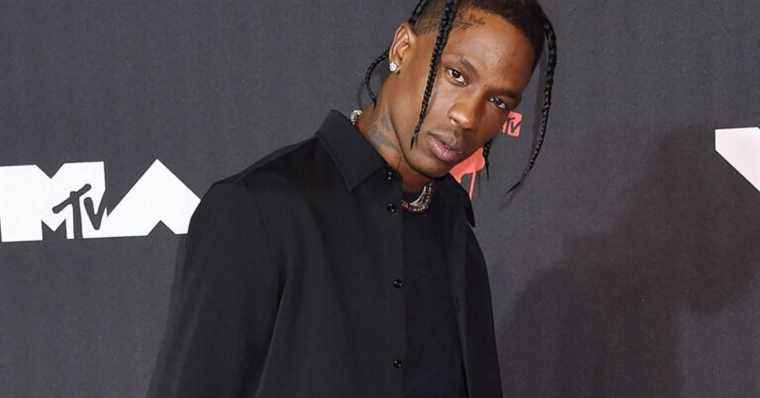 Drama at the Astroworld festival: Travis Scott delusional during the concert?  A video calls out