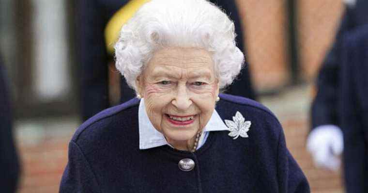 Elizabeth II: Her offer of work at a staggering salary!