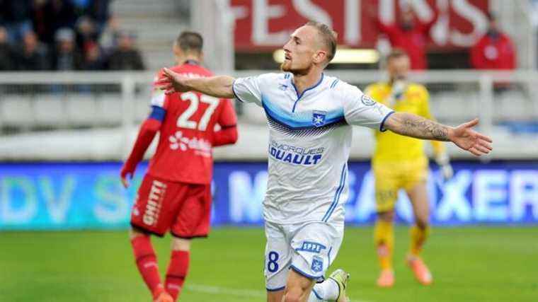 Follow the Burgundy Dijon-AJA derby (L2, J16) in full on France Bleu Auxerre