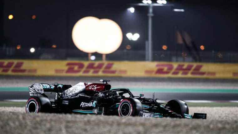 Formula 1 – Grand Prix of Qatar: Lewis Hamilton on pole ahead of Max Verstappen, Pierre Gasly in 4th position