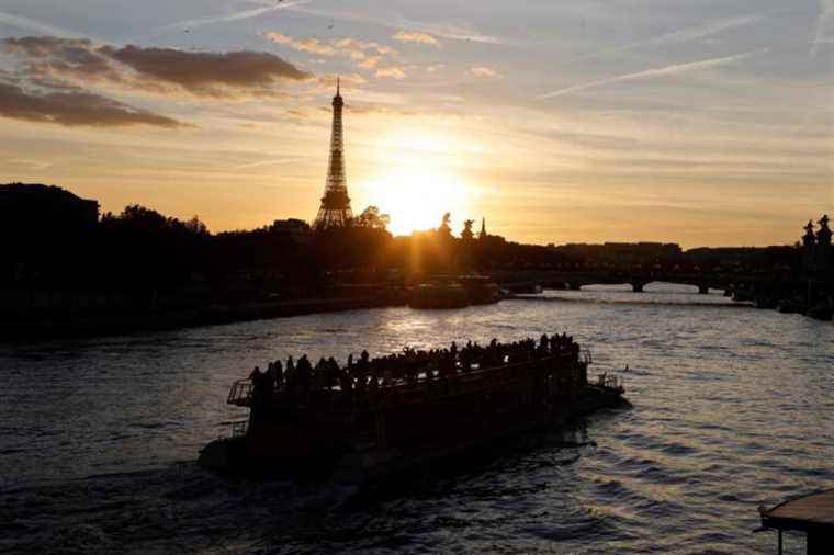 France wants to find its tourists