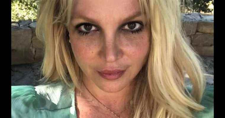 “I’ll cry all day”: Britney Spears finally free, after 13 years of abusive guardianship!