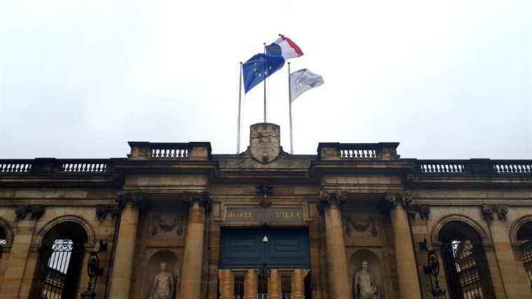 In Bordeaux, the municipal opposition seized the public prosecutor in the Pascale Roux case