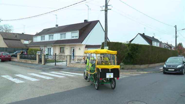 In Châlons-en-Champagne, an electric rosalie to drive students to school