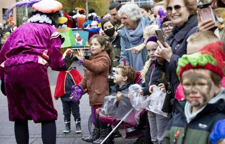 In photos |  The Sinterklaas parade in times of COVID-19