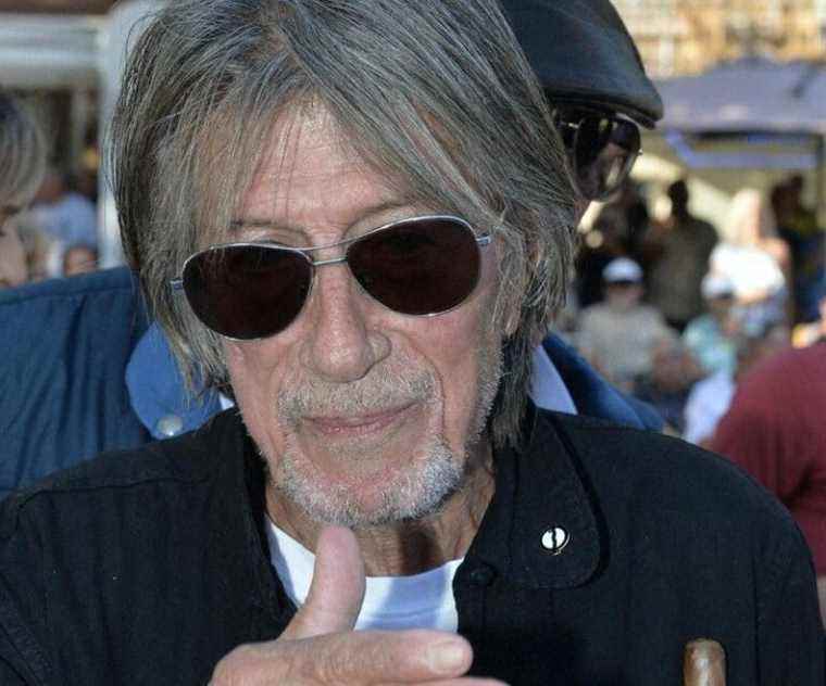 Jacques Dutronc quarreled with Francis Cabrel?  This “dirty blow” which remains across his throat…