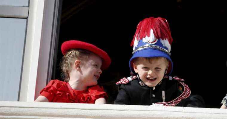 Jacques and Gabriella from Monaco (almost) untenable: they are the stars of the National Day!